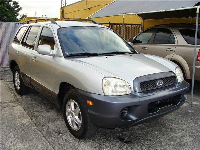 2004 Hyundai Santa Fe Base