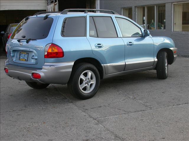 2004 Hyundai Santa Fe Base