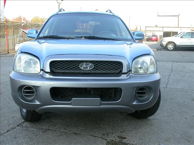 2004 Hyundai Santa Fe Base