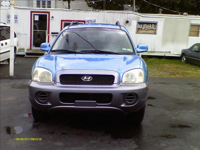 2004 Hyundai Santa Fe 4 Dr Sdn