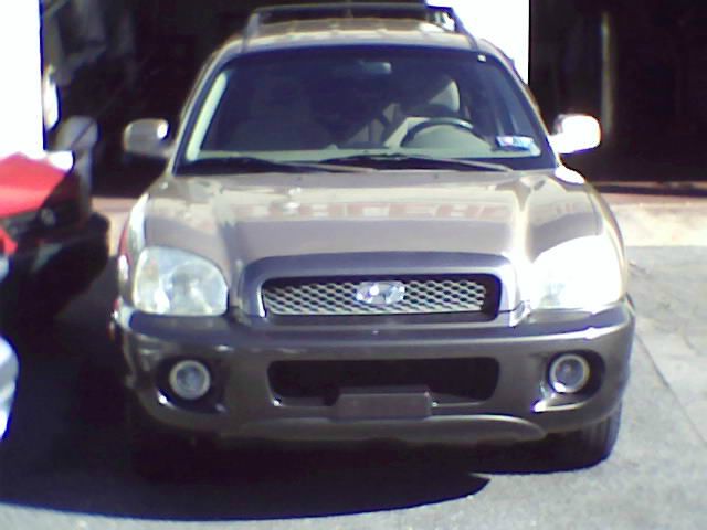 2004 Hyundai Santa Fe 4dr Sdn 2.4L FWD