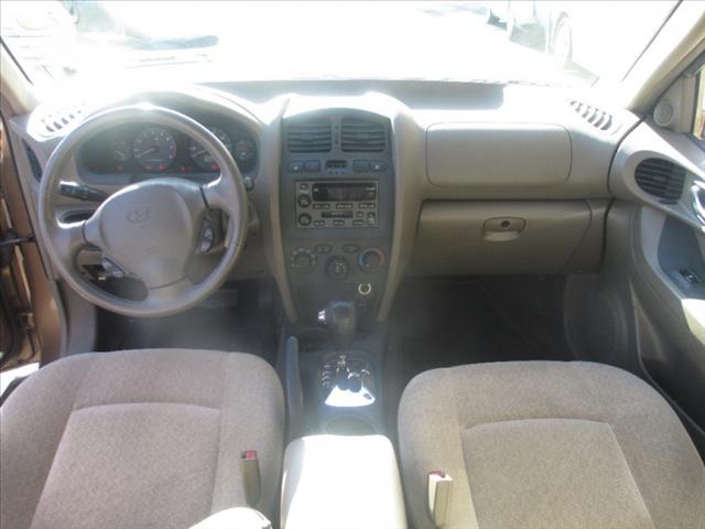 2004 Hyundai Santa Fe 15P