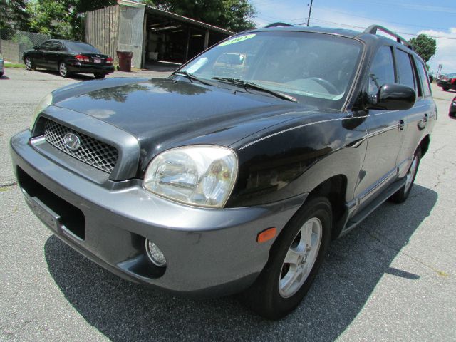 2004 Hyundai Santa Fe 4dr Sdn 2.4L FWD