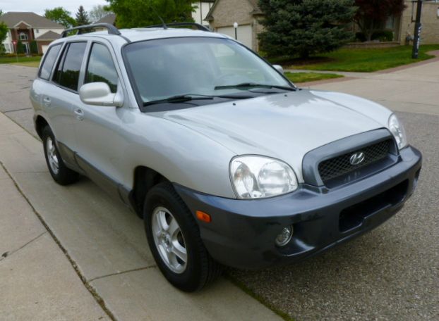 2004 Hyundai Santa Fe 4dr Sdn 2.4L FWD