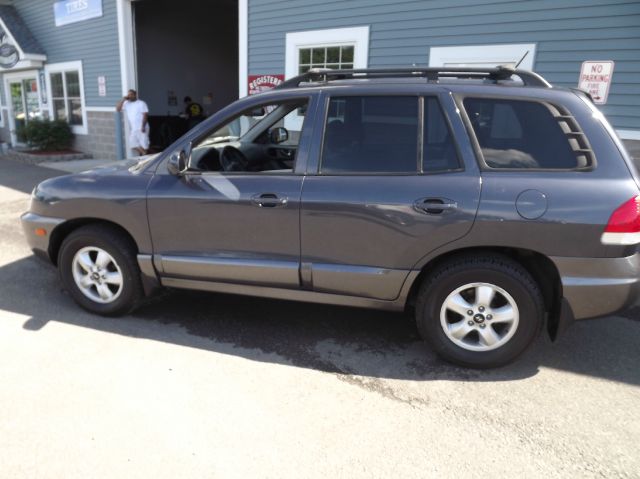 2005 Hyundai Santa Fe FWD 4dr Sport