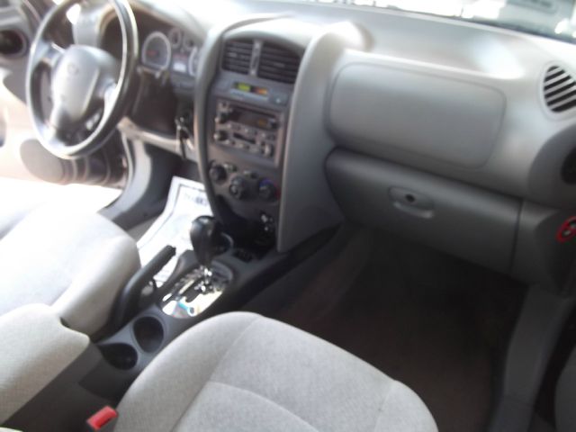 2005 Hyundai Santa Fe Reg Cab 135 WB