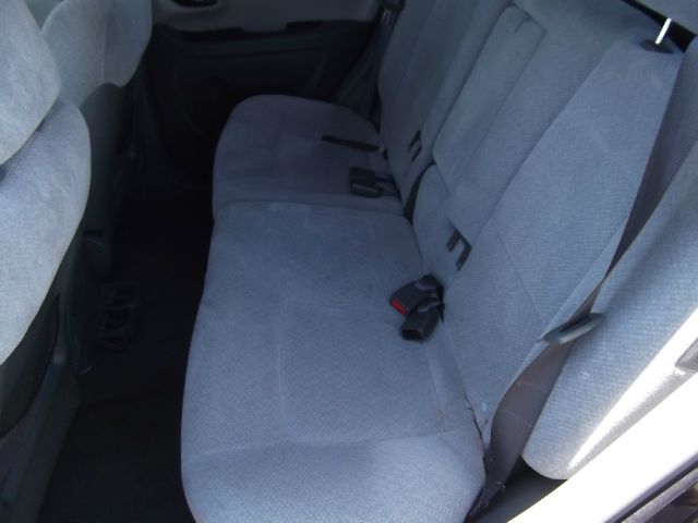 2005 Hyundai Santa Fe Reg Cab 135 WB