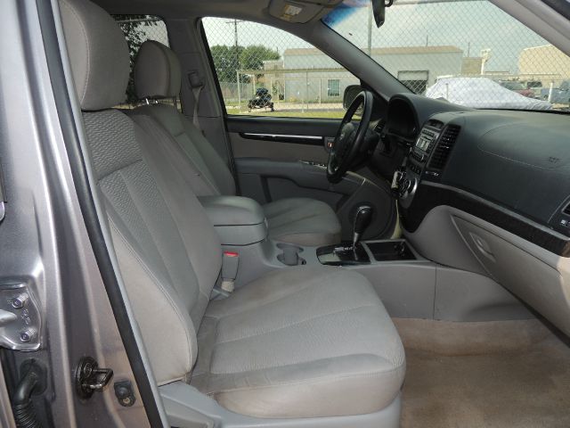 2007 Hyundai Santa Fe Reg. Cab 8-ft. Bed 2WD