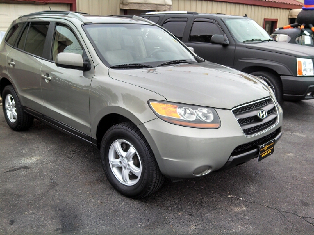 2007 Hyundai Santa Fe Reg. Cab 8-ft. Bed 2WD