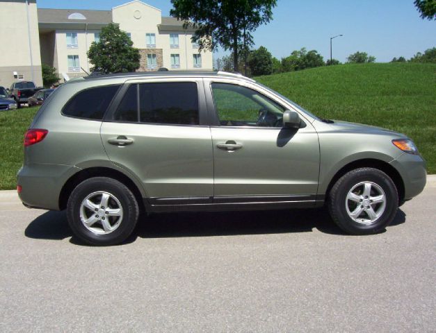 2007 Hyundai Santa Fe FWD 4dr Sport