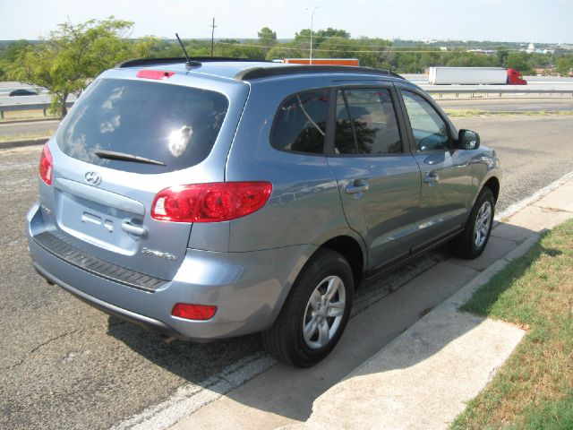 2009 Hyundai Santa Fe FWD 4dr Sport