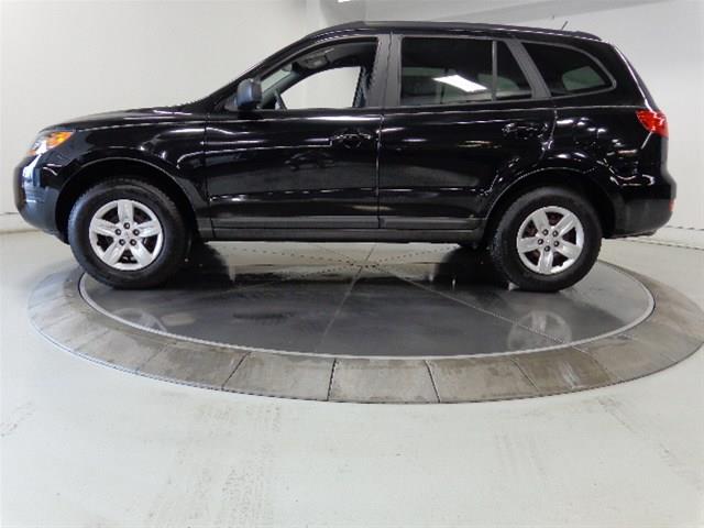 2009 Hyundai Santa Fe FWD 4dr Sport