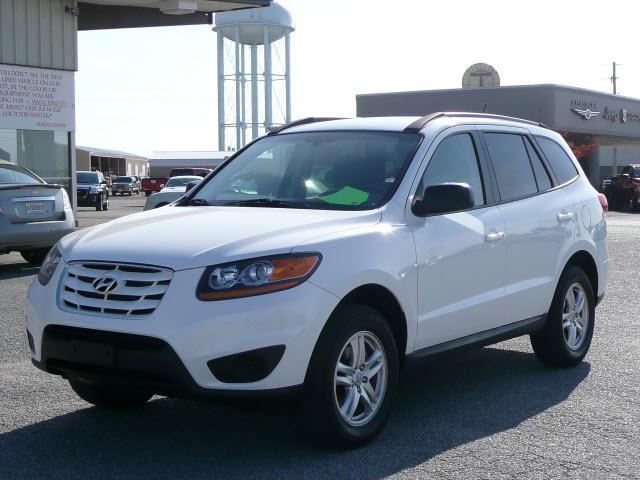 2010 Hyundai Santa Fe FWD 4dr Sport