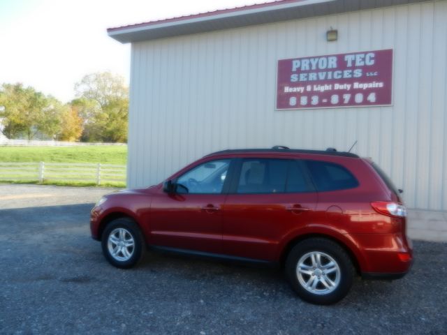 2010 Hyundai Santa Fe Xls-sharp