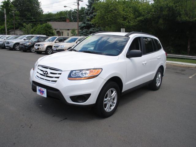 2011 Hyundai Santa Fe FWD 4dr Sport