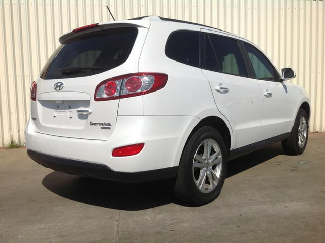 2011 Hyundai Santa Fe 1500 Xcab Sbox 318 5spd 4x4