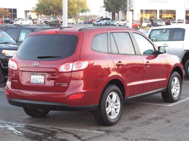 2011 Hyundai Santa Fe FWD 4dr Sport