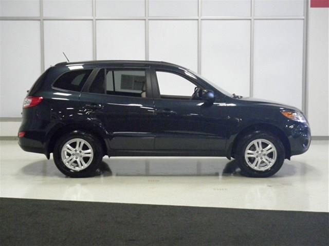 2012 Hyundai Santa Fe Extra Value Package