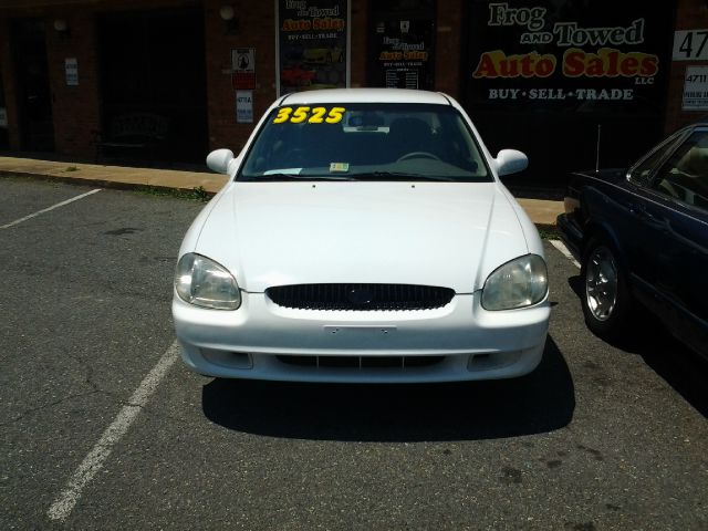 1999 Hyundai Sonata FWD 4dr Sport