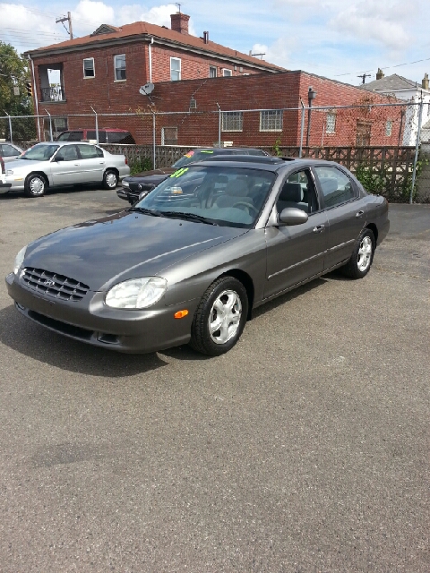 2001 Hyundai Sonata Unknown