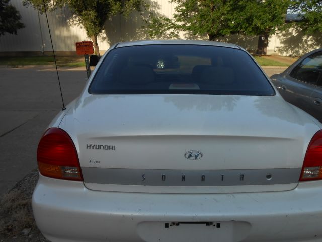 2001 Hyundai Sonata GL Manual W/siab