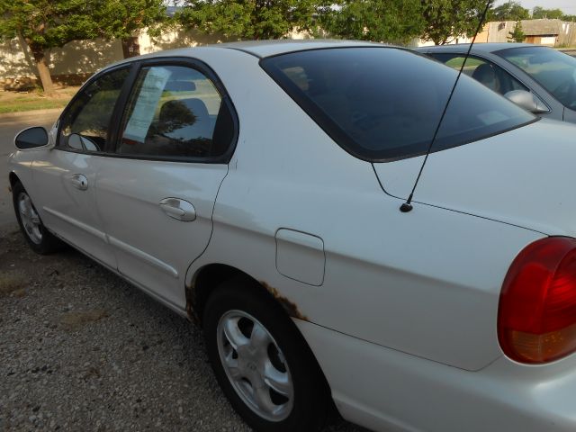 2001 Hyundai Sonata GL Manual W/siab