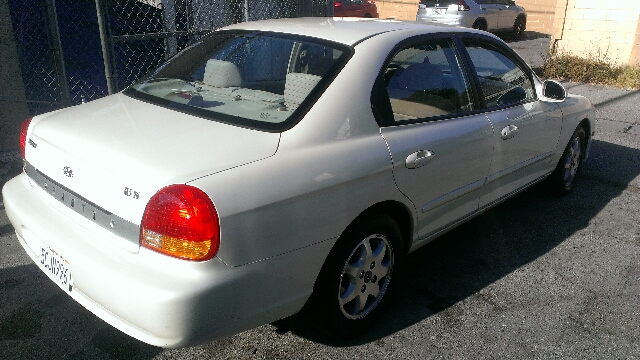 2001 Hyundai Sonata FWD 4dr Sport