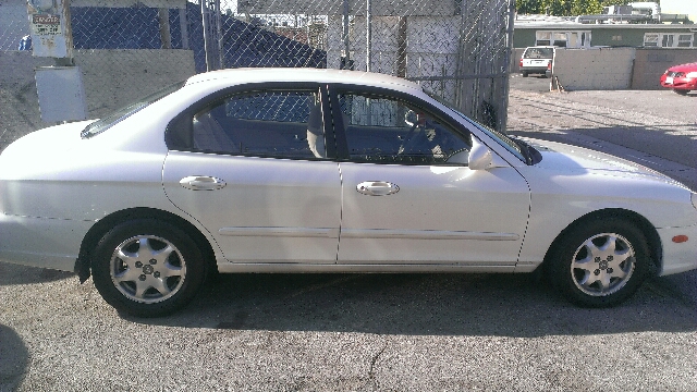 2001 Hyundai Sonata FWD 4dr Sport