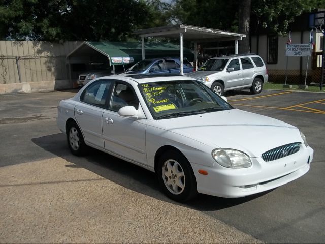 2001 Hyundai Sonata FWD 4dr Sport