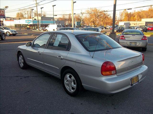 2001 Hyundai Sonata Unknown