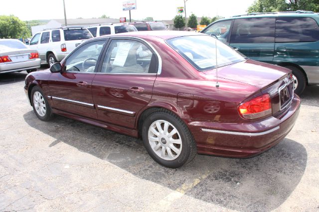 2002 Hyundai Sonata FWD 4dr Sport