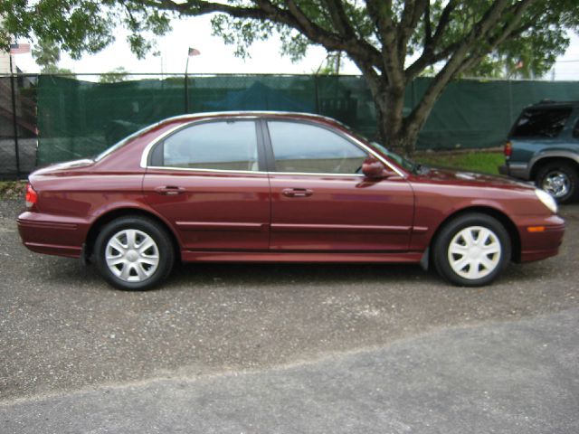 2002 Hyundai Sonata Base