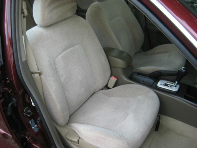 2002 Hyundai Sonata Base