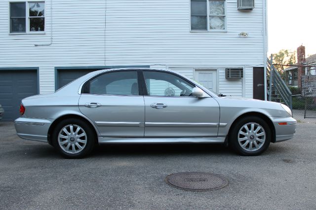 2002 Hyundai Sonata FWD 4dr Sport