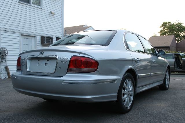 2002 Hyundai Sonata FWD 4dr Sport