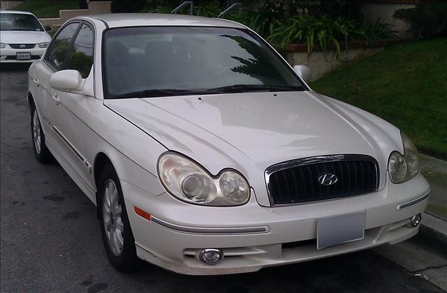 2002 Hyundai Sonata FWD 4dr Sport