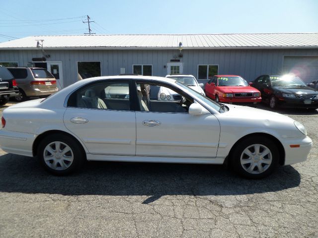 2002 Hyundai Sonata Unknown