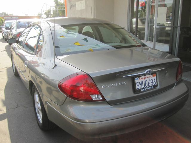 2002 Hyundai Sonata Base