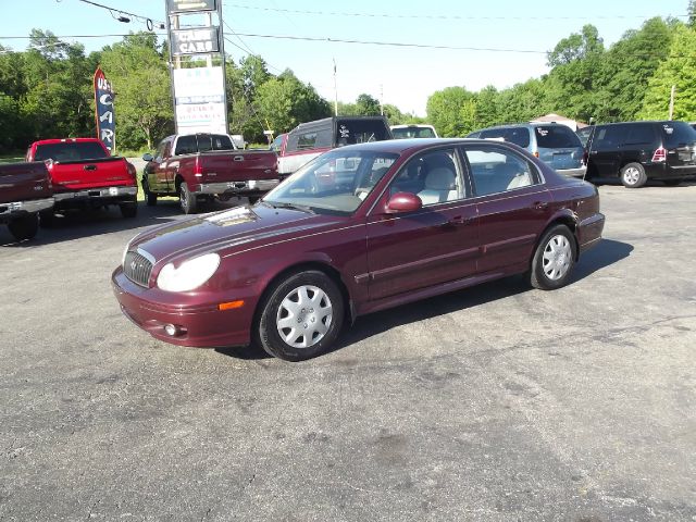 2002 Hyundai Sonata Base