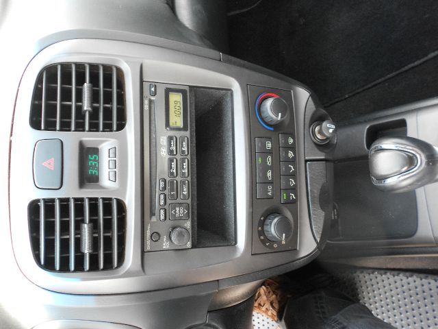 2002 Hyundai Sonata Base