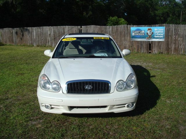 2002 Hyundai Sonata Base