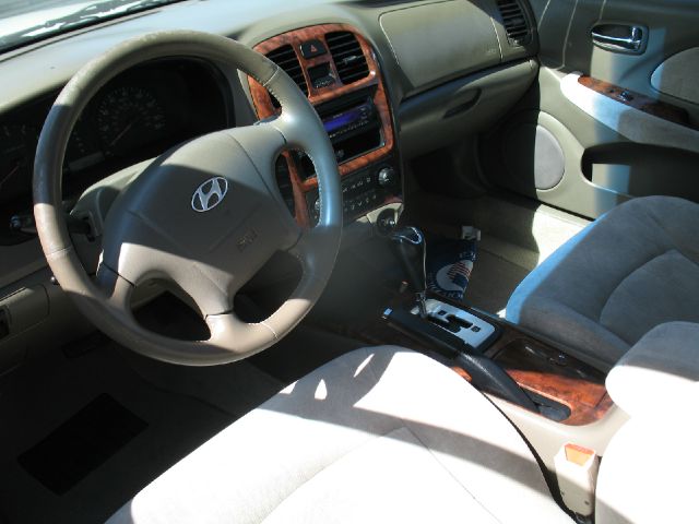 2002 Hyundai Sonata FWD 4dr Sport