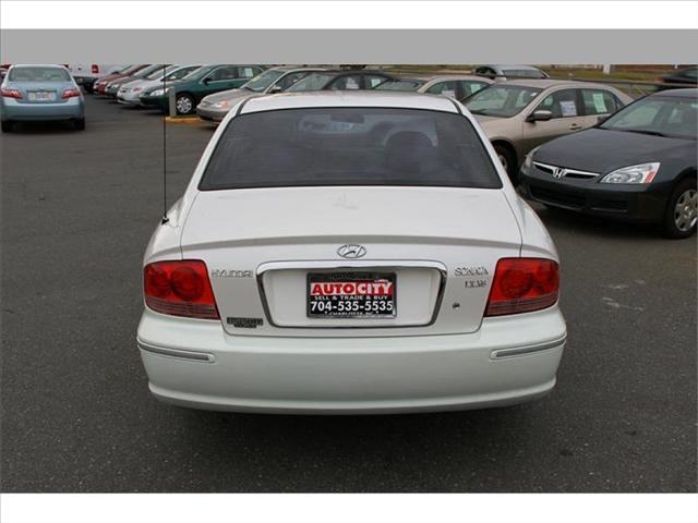 2002 Hyundai Sonata SL Sedan