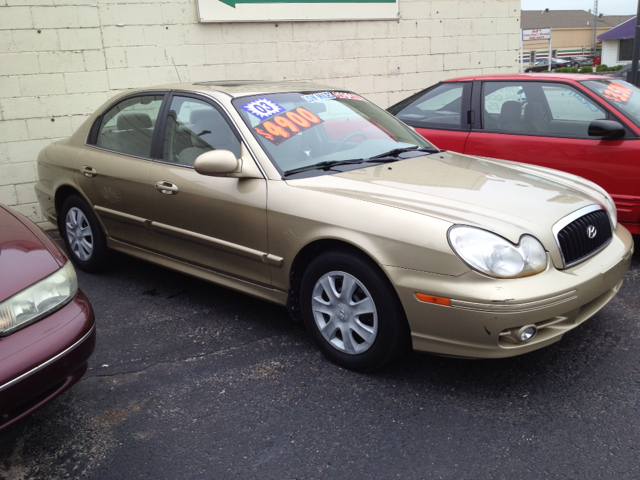 2003 Hyundai Sonata Base