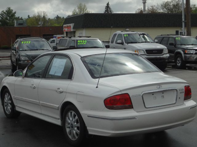 2003 Hyundai Sonata FWD 4dr Sport