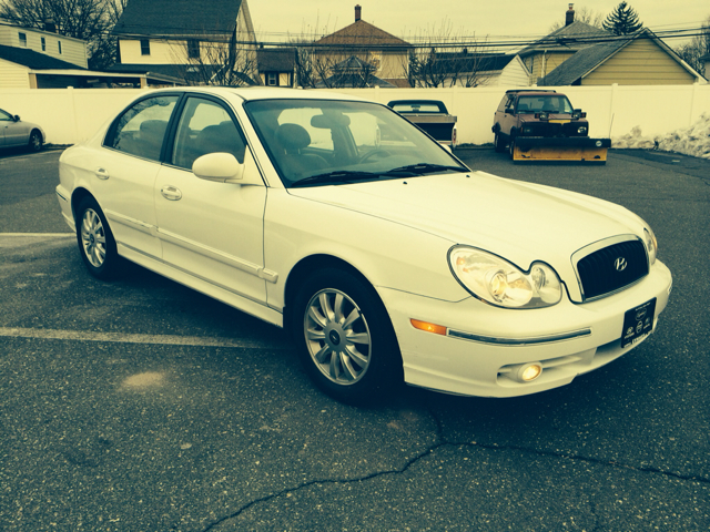 2003 Hyundai Sonata FWD 4dr Sport