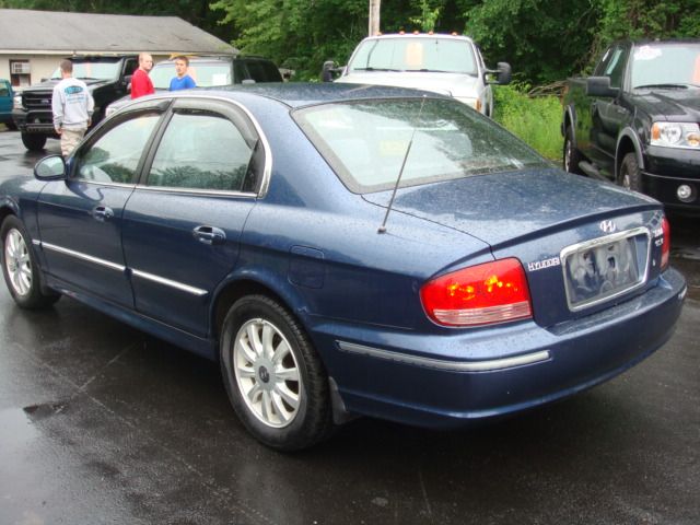 2003 Hyundai Sonata FWD 4dr Sport