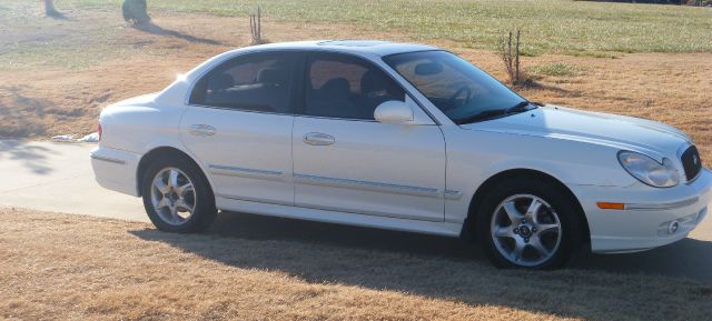 2004 Hyundai Sonata FWD 4dr Sport