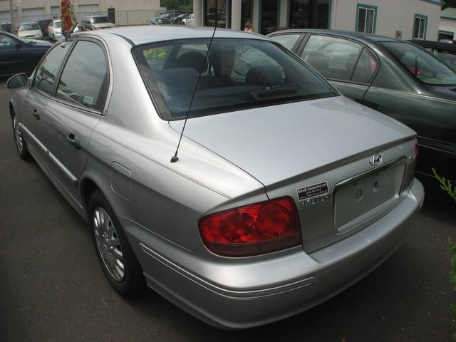 2004 Hyundai Sonata Unknown