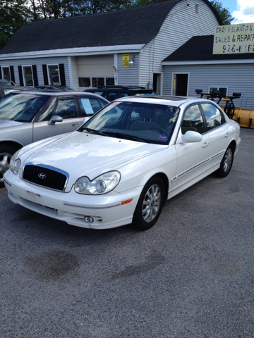 2004 Hyundai Sonata 2WD Eddie Bauer Super Clean